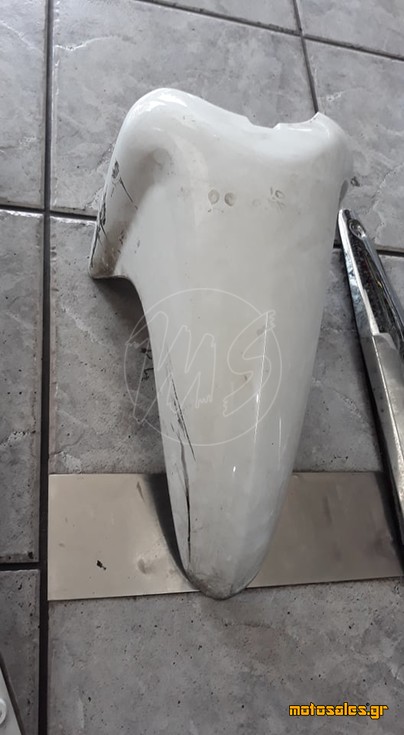 Πωλείται Μεταχειρισμένο - Φτερά Εμπρός Honda INNOVA 125 