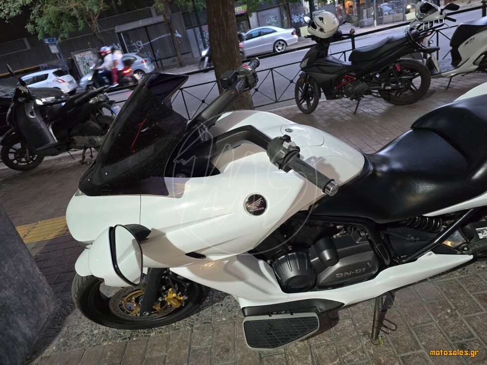 Πωλείται Μεταχειρισμένο Άλλος Honda DN-01 του 2009 