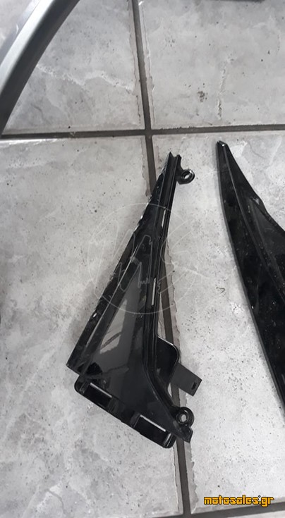 Πωλείται Μεταχειρισμένο - Καπάκι / Τάπα Kymco ΑΡΙΣΤΕΡΟ ΚΑΠΑΚΙ ΜΙΚΡΟ ΕΞΩΤΕΡΙΚΟΥ ΠΑΤΩΜΑΤΟΣ KYMCO XCITING 400 