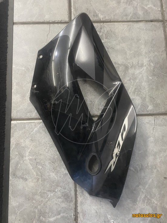 Πωλείται Μεταχειρισμένο - Καπάκι / Τάπα Honda HONDA CBR 125 ΔΕΞΙ ΦΑΙΡΙΝΓΚ 
