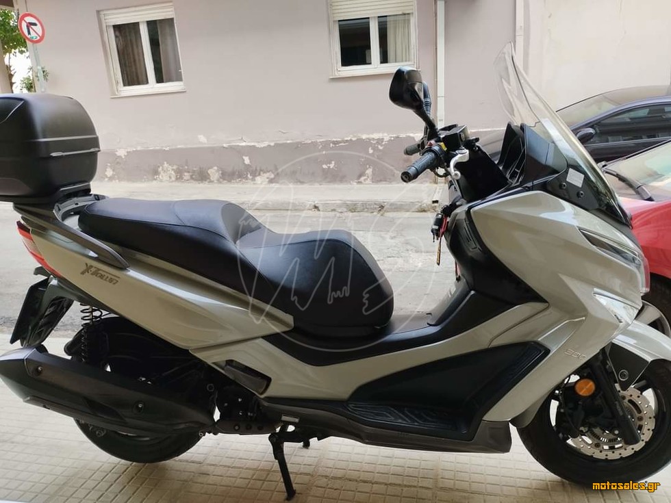 Πωλείται Μεταχειρισμένο Scooter Kymco X-Town 300i του 2022 