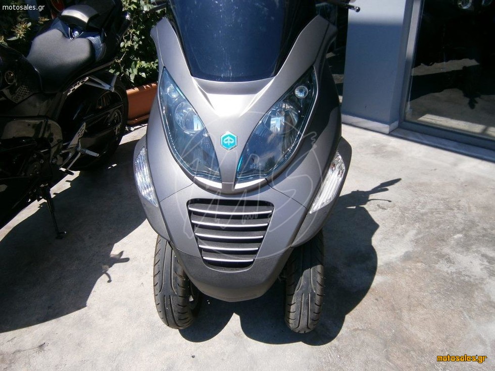 Πωλείται Μεταχειρισμένο Scooter Piaggio MP3 --250-- του 2008 